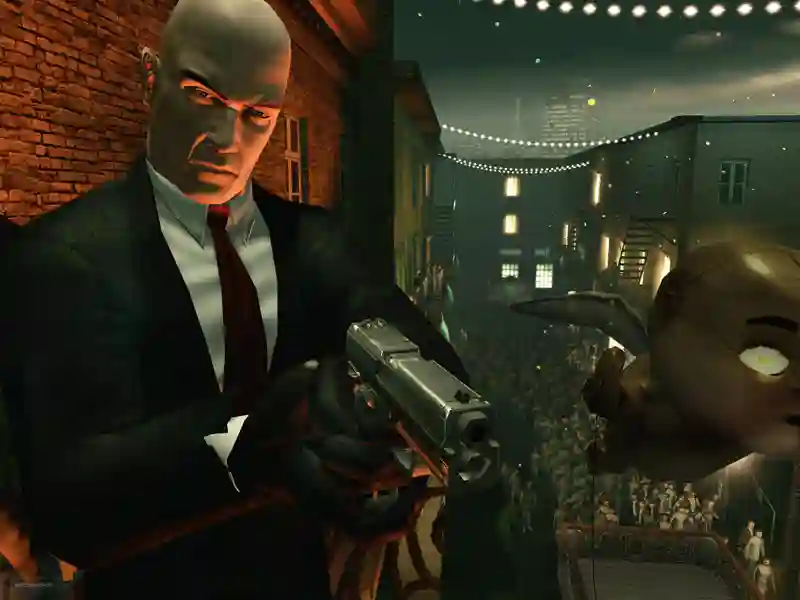 Agent 47 assassinating a target silently using fiber wire in Hitman Blood Money – detailed mission environment, stealth tactics, NPC interaction, and disguise mechanics from the highly compressed PC version (270 MB).